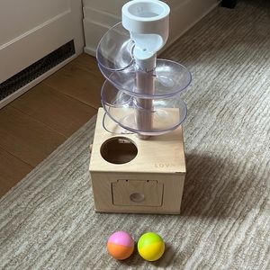 Lovevery ballrun with 2 balls